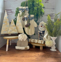 Load image into Gallery viewer, The Collaborated Home - Winter Edition Decor Box 2023