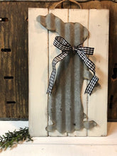 Load image into Gallery viewer, Spring Decor - Bunny - Pallet Sign - Farmhouse Decor - Easter Decor