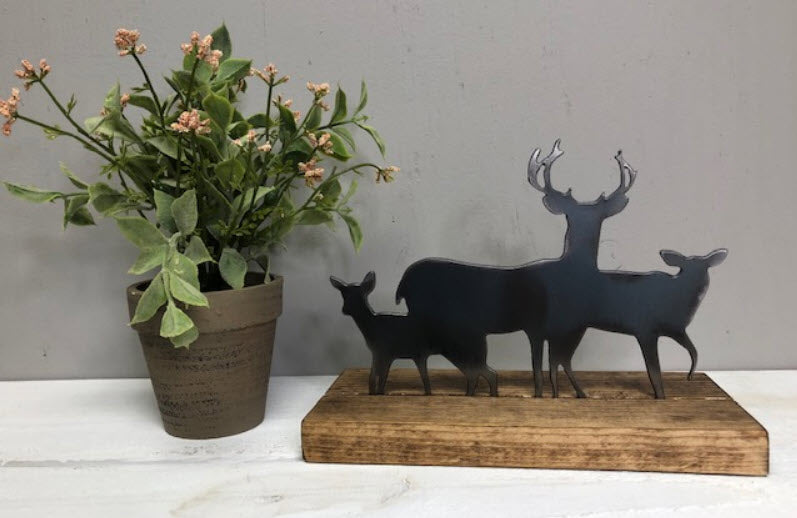 Deer Family Shelf Sitter