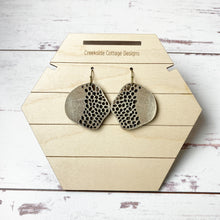 Load image into Gallery viewer, Half Wave Cutout Drop Earrings