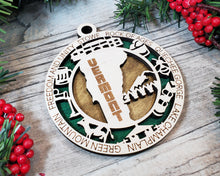 Load image into Gallery viewer, State Ornament - Wood USA Ornament - Christmas Ornament - Vermont Ornament