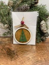 Load image into Gallery viewer, Farmhouse Round Tree or Deer ornament - Christmas decor - Ornament- tiered tray decor - tree ornament - deer ornament - Rustic Ornament