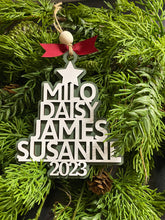 Load image into Gallery viewer, Personalized Family Tree Ornament, Name Ornament, Personalized Gift