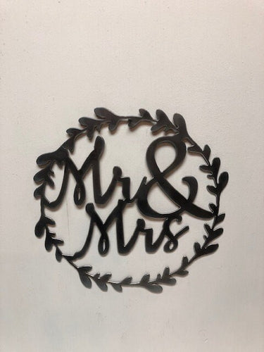 Farmhouse Decor - Mr & Mrs - 12