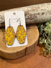 Load image into Gallery viewer, Daffodil Floral Drop Earrings, laser engraved, handpainted, wood earrings, nickel free
